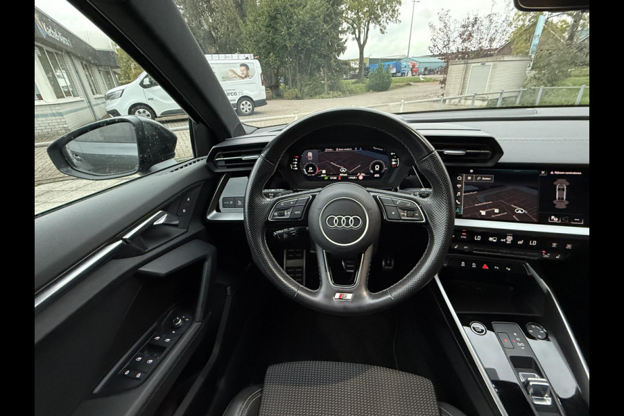 Audi A3 Limousine 30 TFSI Aut. S-Line S-Edition | Bang & Olufsen | Virtual | Stoel Verwarming |