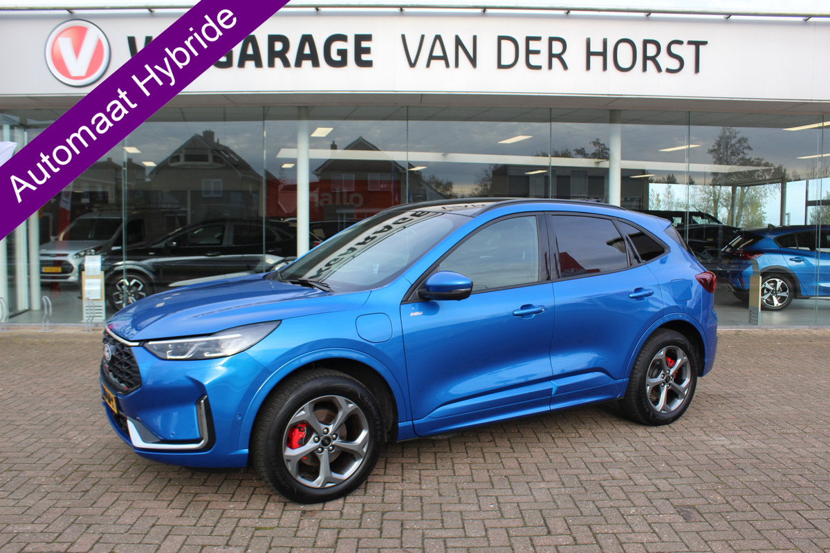 Ford Kuga 2.5-243pk PHEV ST-Line X. 2100kg trekgewicht ! Nieuw Model ! Van €. 54.937,- voor €. 43.735,- ! Trekgewicht van 2.100kg ! Elektr. verstelb. AGR stoelen voor, Stoel-, stuur-, voorraam- en achterbank verwarming, Elektr. panorama/schuif-kanteldak , Trekhaak wegklapbaar,