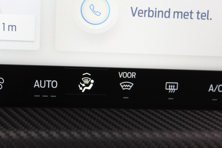 Ford Kuga 2.5-243pk PHEV ST-Line X. 2100kg trekgewicht ! Nieuw Model ! Van €. 54.937,- voor €. 43.735,- ! Trekgewicht van 2.100kg ! Elektr. verstelb. AGR stoelen voor, Stoel-, stuur-, voorraam- en achterbank verwarming, Elektr. panorama/schuif-kanteldak , Trekhaak wegklapbaar,