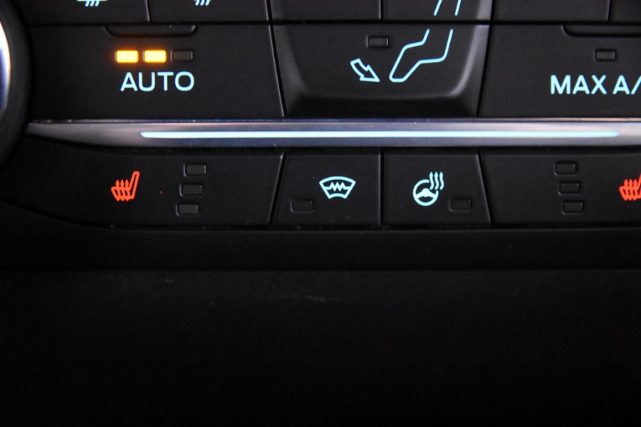 Ford Fiesta 1.0 EcoBoost Active *1ste Eigenaar*Stoelverwarming*DAB*LED* Ford Fiesta 1.0 EcoBoost Active *1ste Eigenaar*Stoelverwarming*DAB*LED*