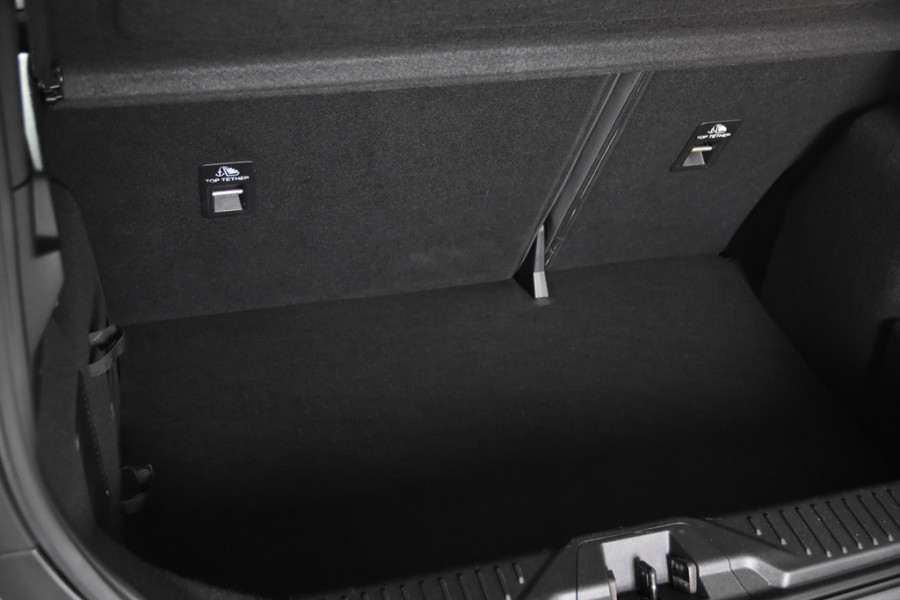 Ford Fiesta 1.0 EcoBoost Active *1ste Eigenaar*Stoelverwarming*DAB*LED* Ford Fiesta 1.0 EcoBoost Active *1ste Eigenaar*Stoelverwarming*DAB*LED*