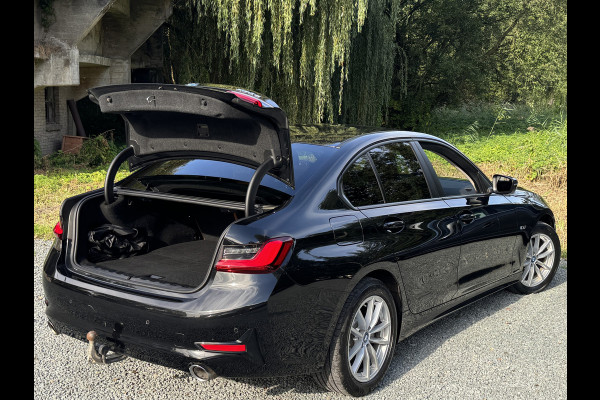 BMW 3-serie 320e 204PK HYBRID BUSINESS LEDER/CAMERA/TREKHAAK