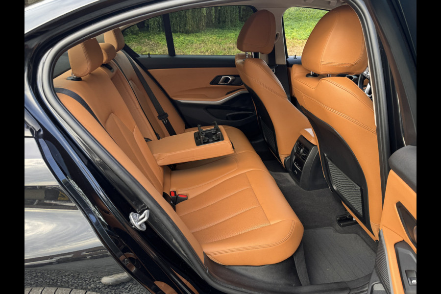 BMW 3-serie 320e 204PK HYBRID BUSINESS LEDER/CAMERA/TREKHAAK