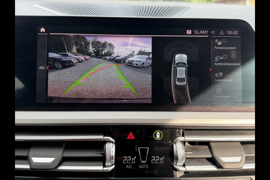 BMW 3-serie 320e 204PK HYBRID BUSINESS LEDER/CAMERA/TREKHAAK