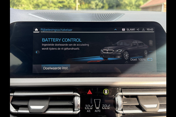 BMW 3-serie 320e 204PK HYBRID BUSINESS LEDER/CAMERA/TREKHAAK