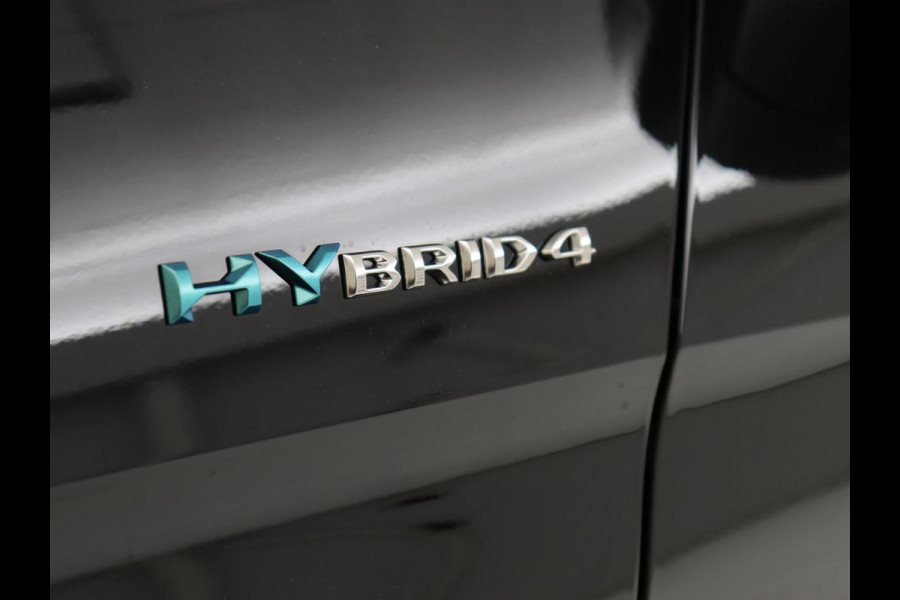 Peugeot 3008 1.6 HYbrid 225 Allure | Stoelverwarming | Camera | Half leder | Carplay | Navigatie | Full LED | Parkeerhulp | Digital Cockpit | Cruise control | PHEV