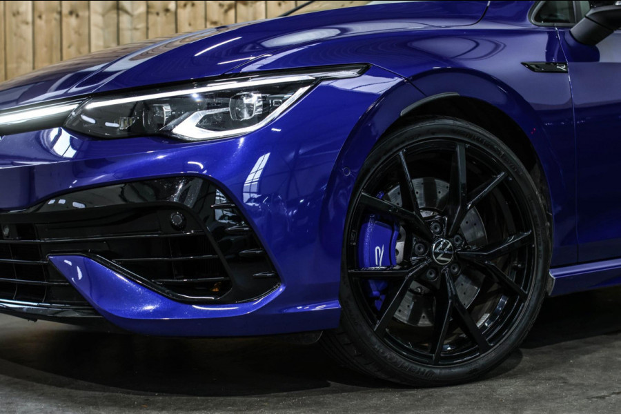 Volkswagen Golf 2.0 TSI R 4Motion *Akra*Pano*Leder*H&K*Performance*