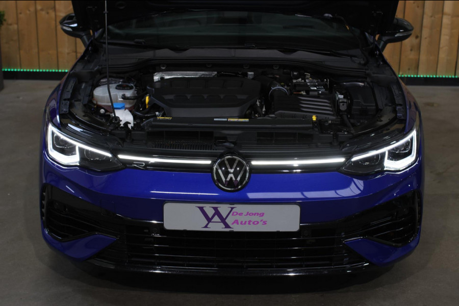 Volkswagen Golf 2.0 TSI R 4Motion *Akra*Pano*Leder*H&K*Performance*