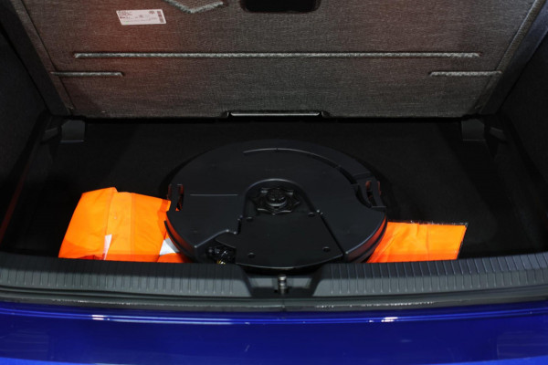 Volkswagen Golf 2.0 TSI R 4Motion *Akra*Pano*Leder*H&K*Performance*