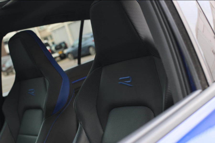Volkswagen Golf 2.0 TSI R 4Motion *Akra*Pano*Leder*H&K*Performance*