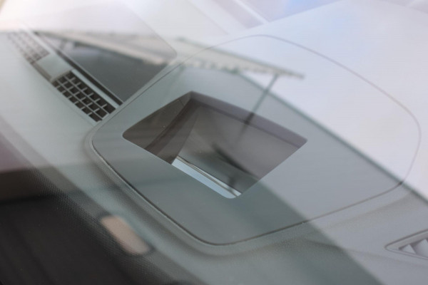 Volkswagen Golf 2.0 TSI R 4Motion *Akra*Pano*Leder*H&K*Performance*