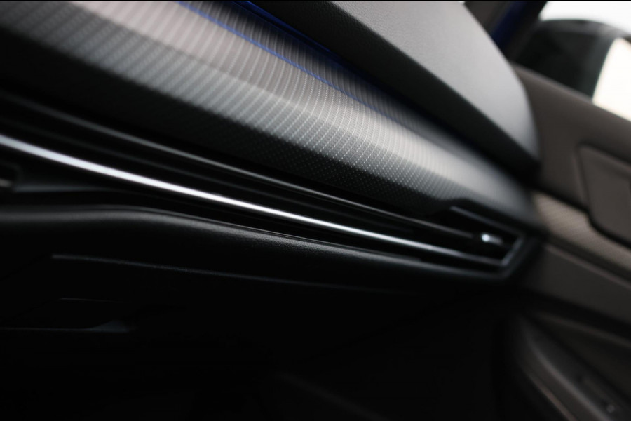 Volkswagen Golf 2.0 TSI R 4Motion *Akra*Pano*Leder*H&K*Performance*