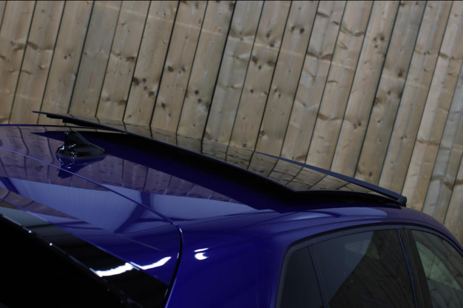 Volkswagen Golf 2.0 TSI R 4Motion *Akra*Pano*Leder*H&K*Performance*