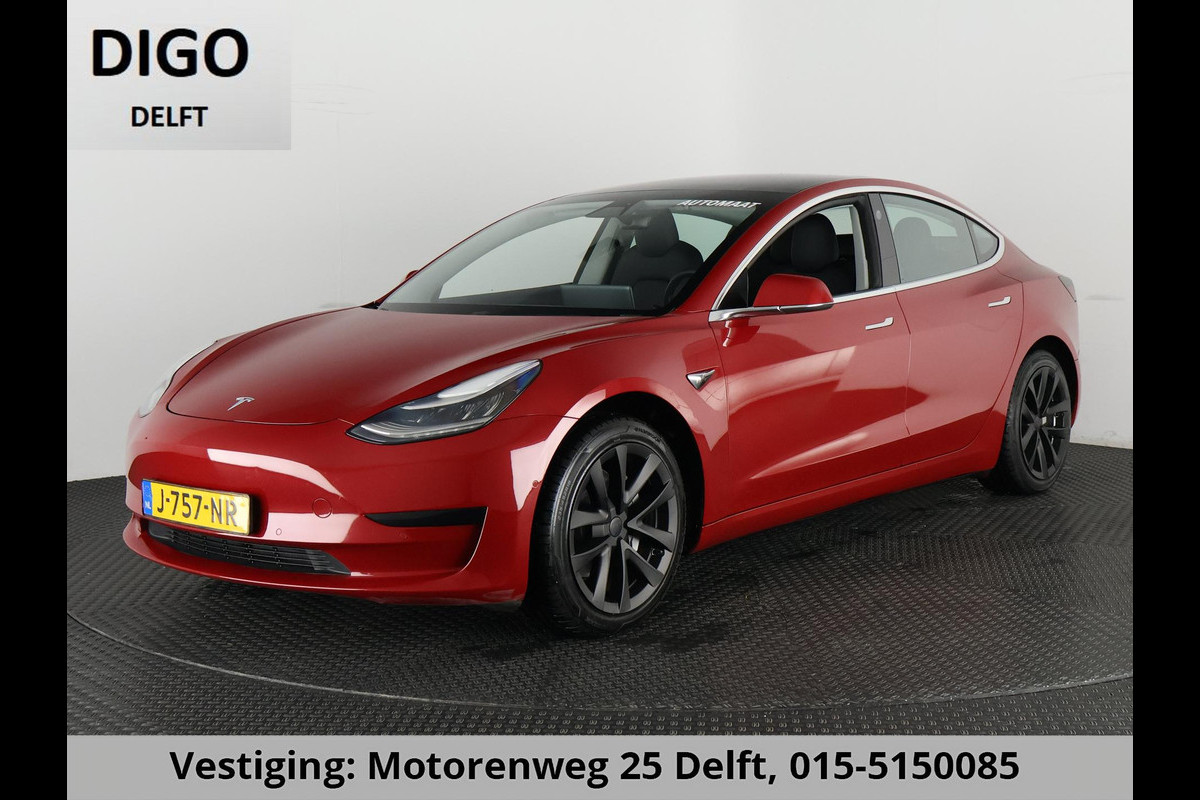 Tesla Model 3 RWD 60 kWh (238PK) ACCUTEST 91% BEREIK 391 KM GARANTIE MOGELIJK 9-2030* PANO.LEDER. STOELVERWARMING Tesla Model 3 RWD 60 kWh (238PK) ACCUTEST 91% BEREIK 391 KM GARANTIE MOGELIJK 9-2030* PANO.LEDER. STOELVERWARMING