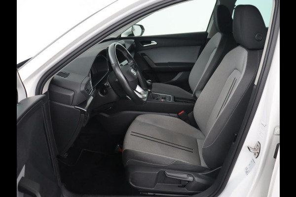 Seat Leon 1.0 TSI Style Business Intense | Trekhaak | Stoelverwarming | Carplay | Adaptive cruise | Stuurverwarming | Keyless | Camera | Navigatie | Full LED | Park Assist | Digital Cockpit