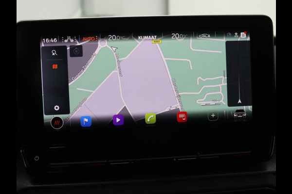 Seat Leon 1.0 TSI Style Business Intense | Trekhaak | Stoelverwarming | Carplay | Adaptive cruise | Stuurverwarming | Keyless | Camera | Navigatie | Full LED | Park Assist | Digital Cockpit