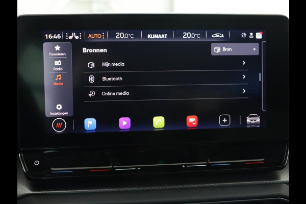 Seat Leon 1.0 TSI Style Business Intense | Trekhaak | Stoelverwarming | Carplay | Adaptive cruise | Stuurverwarming | Keyless | Camera | Navigatie | Full LED | Park Assist | Digital Cockpit