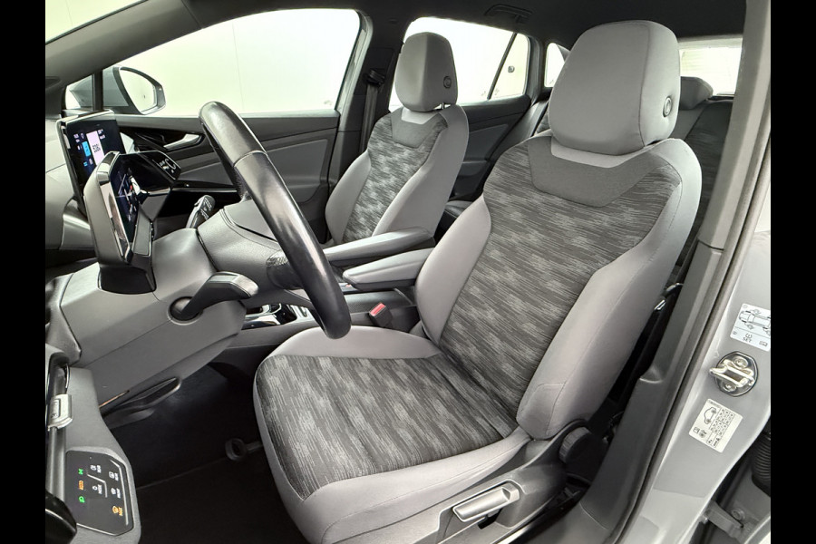 Volkswagen ID.4 77kWh SOH 92% 21"LM Trekhaak Adap.Cruise + stop&go Apple Carplay Android Auto Navi Life Ecc Pdc Stoelverwarming Front assist Bluetooth Connected services Led Rijstrooksensor Wifi 1e Eigenaar Origineel Nederlandse Auto 1.000KG Trekvermogen