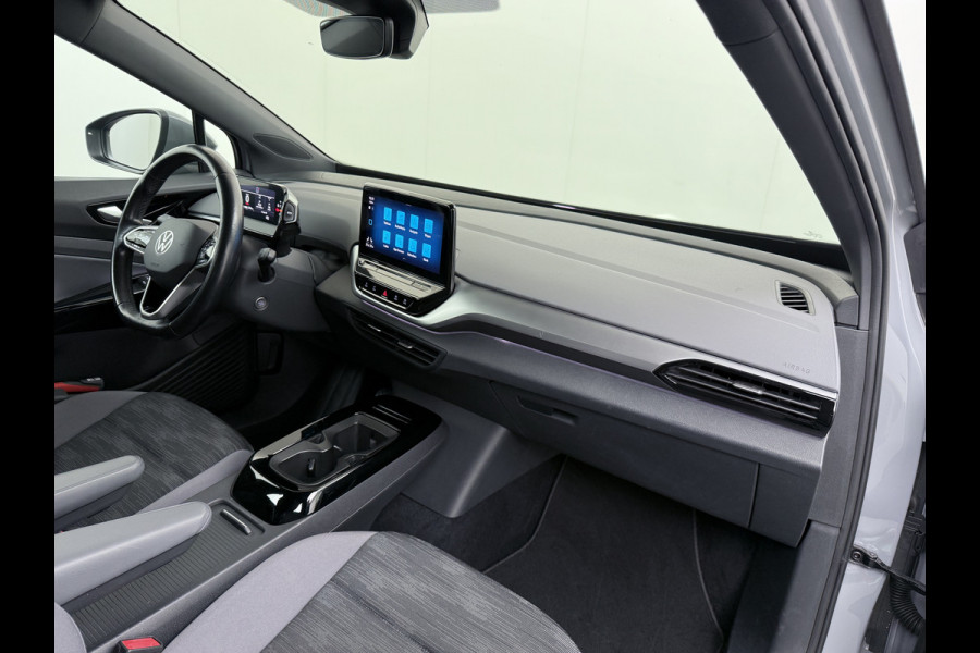 Volkswagen ID.4 77kWh SOH 92% 21"LM Trekhaak Adap.Cruise + stop&go Apple Carplay Android Auto Navi Life Ecc Pdc Stoelverwarming Front assist Bluetooth Connected services Led Rijstrooksensor Wifi 1e Eigenaar Origineel Nederlandse Auto 1.000KG Trekvermogen