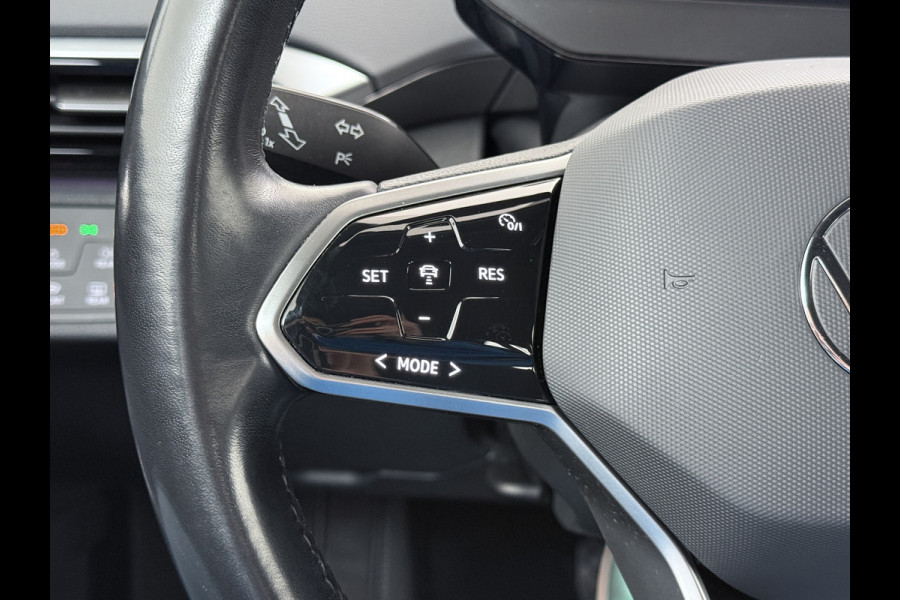 Volkswagen ID.4 77kWh SOH 92% 21"LM Trekhaak Adap.Cruise + stop&go Apple Carplay Android Auto Navi Life Ecc Pdc Stoelverwarming Front assist Bluetooth Connected services Led Rijstrooksensor Wifi 1e Eigenaar Origineel Nederlandse Auto 1.000KG Trekvermogen