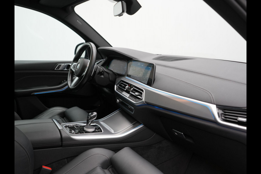 BMW X5 xDrive45e High Executive Plug In Hybrid 395pk Dealer O.H PHEV | Trekhaak Af Fabriek | Luchtvering | Panodak | Head Up | Adaptive Cruise | 360 Camera | Adaptief Onderstel | Lederen Sportstoelen Memory & Verwarmd | Apple Carplay | Sfee BMW X5 xDrive45e High Executive Plug In Hybrid 395pk Dealer O.H PHEV | Trekhaak Af Fabriek | Luchtvering | Panodak | Head Up | Adaptive Cruise | 360 Camera | Adaptief Onderstel | Lederen Sportstoelen Memory & Verwarmd | Apple Carplay | Sfee