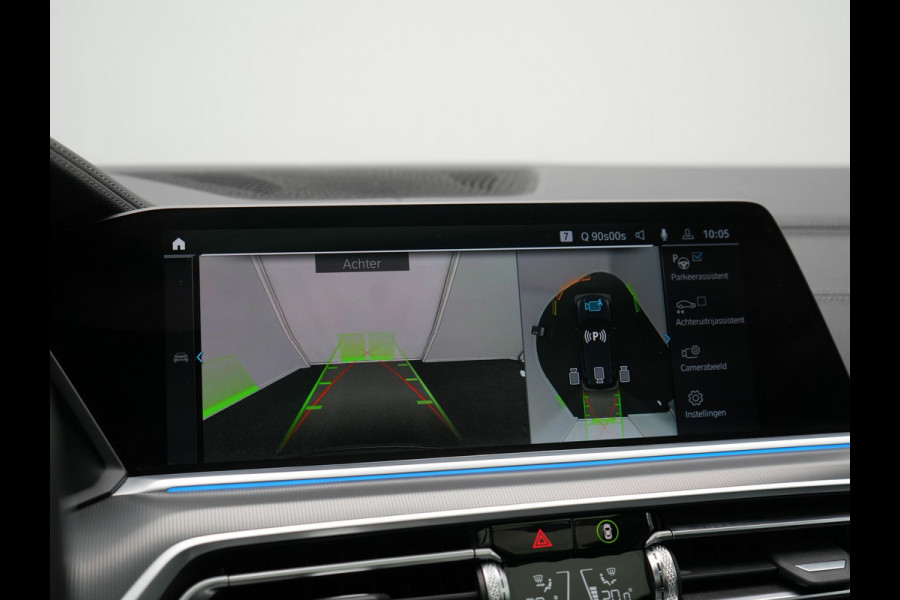 BMW X5 xDrive45e High Executive Plug In Hybrid 395pk Dealer O.H PHEV | Trekhaak Af Fabriek | Luchtvering | Panodak | Head Up | Adaptive Cruise | 360 Camera | Adaptief Onderstel | Lederen Sportstoelen Memory & Verwarmd | Apple Carplay | Sfee BMW X5 xDrive45e High Executive Plug In Hybrid 395pk Dealer O.H PHEV | Trekhaak Af Fabriek | Luchtvering | Panodak | Head Up | Adaptive Cruise | 360 Camera | Adaptief Onderstel | Lederen Sportstoelen Memory & Verwarmd | Apple Carplay | Sfee