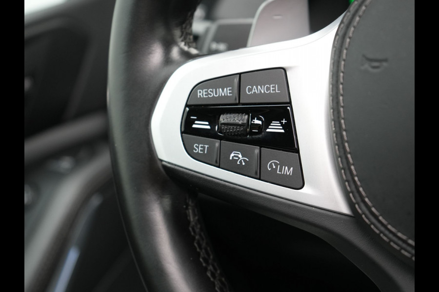 BMW X5 xDrive45e High Executive Plug In Hybrid 395pk Dealer O.H PHEV | Trekhaak Af Fabriek | Luchtvering | Panodak | Head Up | Adaptive Cruise | 360 Camera | Adaptief Onderstel | Lederen Sportstoelen Memory & Verwarmd | Apple Carplay | Sfee BMW X5 xDrive45e High Executive Plug In Hybrid 395pk Dealer O.H PHEV | Trekhaak Af Fabriek | Luchtvering | Panodak | Head Up | Adaptive Cruise | 360 Camera | Adaptief Onderstel | Lederen Sportstoelen Memory & Verwarmd | Apple Carplay | Sfee