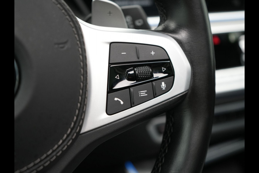 BMW X5 xDrive45e High Executive Plug In Hybrid 395pk Dealer O.H PHEV | Trekhaak Af Fabriek | Luchtvering | Panodak | Head Up | Adaptive Cruise | 360 Camera | Adaptief Onderstel | Lederen Sportstoelen Memory & Verwarmd | Apple Carplay | Sfee BMW X5 xDrive45e High Executive Plug In Hybrid 395pk Dealer O.H PHEV | Trekhaak Af Fabriek | Luchtvering | Panodak | Head Up | Adaptive Cruise | 360 Camera | Adaptief Onderstel | Lederen Sportstoelen Memory & Verwarmd | Apple Carplay | Sfee