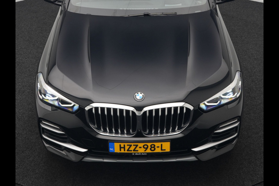 BMW X5 xDrive45e High Executive Plug In Hybrid 395pk Dealer O.H PHEV | Trekhaak Af Fabriek | Luchtvering | Panodak | Head Up | Adaptive Cruise | 360 Camera | Adaptief Onderstel | Lederen Sportstoelen Memory & Verwarmd | Apple Carplay | Sfee BMW X5 xDrive45e High Executive Plug In Hybrid 395pk Dealer O.H PHEV | Trekhaak Af Fabriek | Luchtvering | Panodak | Head Up | Adaptive Cruise | 360 Camera | Adaptief Onderstel | Lederen Sportstoelen Memory & Verwarmd | Apple Carplay | Sfee