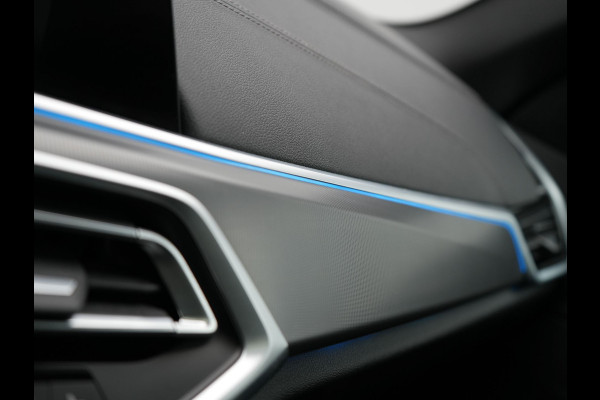 BMW X5 xDrive45e High Executive Plug In Hybrid 395pk Dealer O.H PHEV | Trekhaak Af Fabriek | Luchtvering | Panodak | Head Up | Adaptive Cruise | 360 Camera | Adaptief Onderstel | Lederen Sportstoelen Memory & Verwarmd | Apple Carplay | Sfee BMW X5 xDrive45e High Executive Plug In Hybrid 395pk Dealer O.H PHEV | Trekhaak Af Fabriek | Luchtvering | Panodak | Head Up | Adaptive Cruise | 360 Camera | Adaptief Onderstel | Lederen Sportstoelen Memory & Verwarmd | Apple Carplay | Sfee