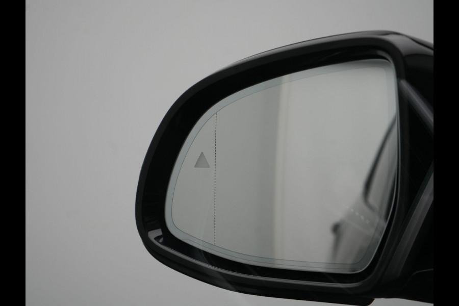 BMW X5 xDrive45e High Executive Plug In Hybrid 395pk Dealer O.H PHEV | Trekhaak Af Fabriek | Luchtvering | Panodak | Head Up | Adaptive Cruise | 360 Camera | Adaptief Onderstel | Lederen Sportstoelen Memory & Verwarmd | Apple Carplay | Sfee BMW X5 xDrive45e High Executive Plug In Hybrid 395pk Dealer O.H PHEV | Trekhaak Af Fabriek | Luchtvering | Panodak | Head Up | Adaptive Cruise | 360 Camera | Adaptief Onderstel | Lederen Sportstoelen Memory & Verwarmd | Apple Carplay | Sfee