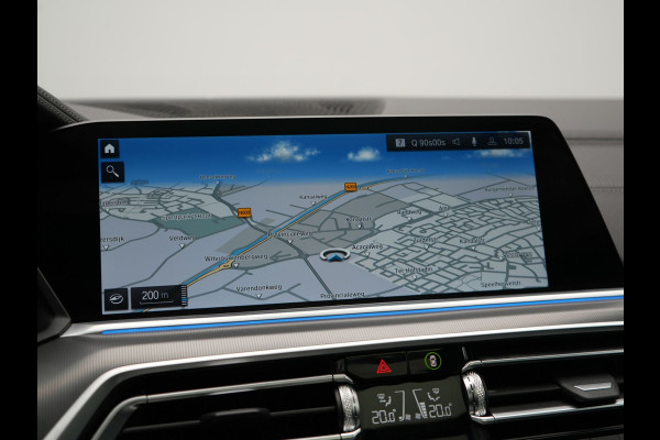 BMW X5 xDrive45e High Executive Plug In Hybrid 395pk Dealer O.H PHEV | Trekhaak Af Fabriek | Luchtvering | Panodak | Head Up | Adaptive Cruise | 360 Camera | Adaptief Onderstel | Lederen Sportstoelen Memory & Verwarmd | Apple Carplay | Sfee BMW X5 xDrive45e High Executive Plug In Hybrid 395pk Dealer O.H PHEV | Trekhaak Af Fabriek | Luchtvering | Panodak | Head Up | Adaptive Cruise | 360 Camera | Adaptief Onderstel | Lederen Sportstoelen Memory & Verwarmd | Apple Carplay | Sfee