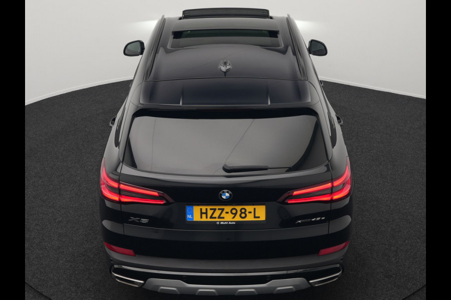 BMW X5 xDrive45e High Executive Plug In Hybrid 395pk Dealer O.H PHEV | Trekhaak Af Fabriek | Luchtvering | Panodak | Head Up | Adaptive Cruise | 360 Camera | Adaptief Onderstel | Lederen Sportstoelen Memory & Verwarmd | Apple Carplay | Sfee BMW X5 xDrive45e High Executive Plug In Hybrid 395pk Dealer O.H PHEV | Trekhaak Af Fabriek | Luchtvering | Panodak | Head Up | Adaptive Cruise | 360 Camera | Adaptief Onderstel | Lederen Sportstoelen Memory & Verwarmd | Apple Carplay | Sfee