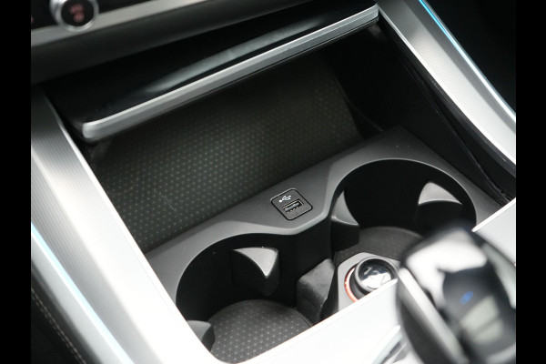 BMW X5 xDrive45e High Executive Plug In Hybrid 395pk Dealer O.H PHEV | Trekhaak Af Fabriek | Luchtvering | Panodak | Head Up | Adaptive Cruise | 360 Camera | Adaptief Onderstel | Lederen Sportstoelen Memory & Verwarmd | Apple Carplay | Sfee BMW X5 xDrive45e High Executive Plug In Hybrid 395pk Dealer O.H PHEV | Trekhaak Af Fabriek | Luchtvering | Panodak | Head Up | Adaptive Cruise | 360 Camera | Adaptief Onderstel | Lederen Sportstoelen Memory & Verwarmd | Apple Carplay | Sfee