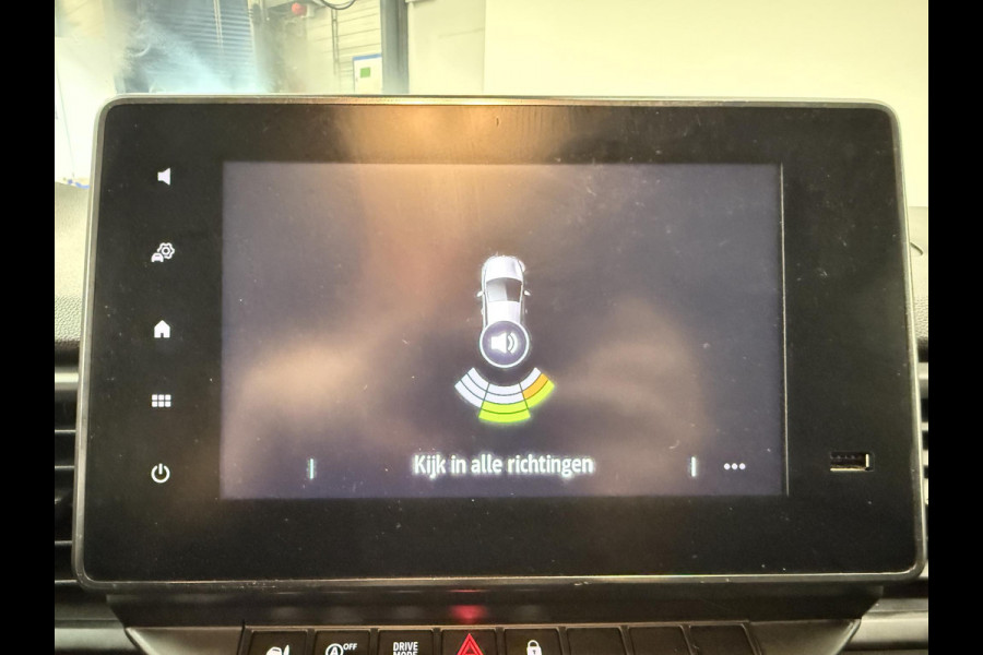 Renault Trafic 2.0 Blue dCi 150PK T30 L2H1 Advance Automaat Airco Bluetooth Camera Cruise PDC Trekhaak