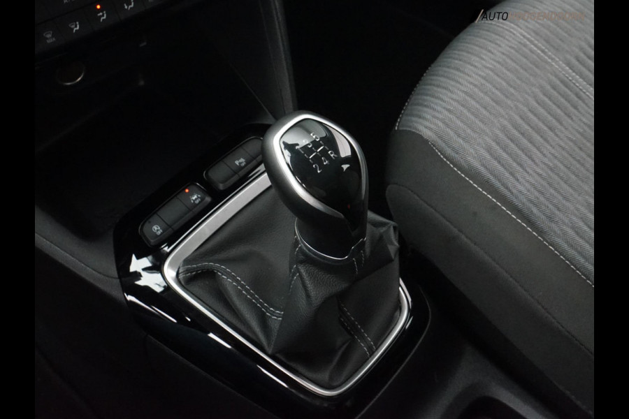 Opel Corsa 1.2 Edition Sport (APPLE CARPLAY,LED VERLICHTING,PARKEERSENSOREN,SPORTSTOELEN,CLIMATE,CRUISE,NIEUWE APK,TOPCONDITIE) Opel Corsa 1.2 Edition Sport (APPLE CARPLAY,LED VERLICHTING,PARKEERSENSOREN,SPORTSTOELEN,CLIMATE,CRUISE,NIEUWE APK,TOPCONDITIE)