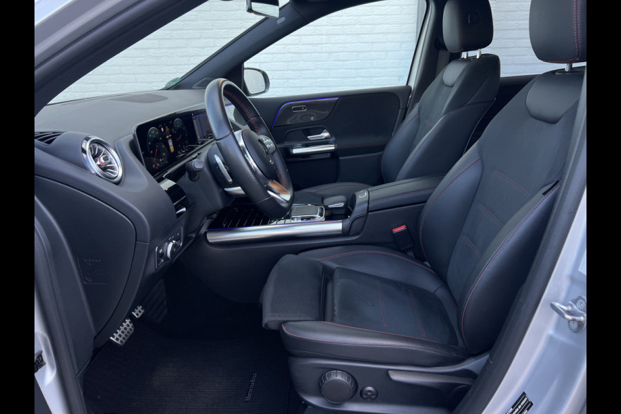 Mercedes-Benz B-Klasse 200 Business Solution AMG | Night | Camera | Sfeerverlichting | MBUX