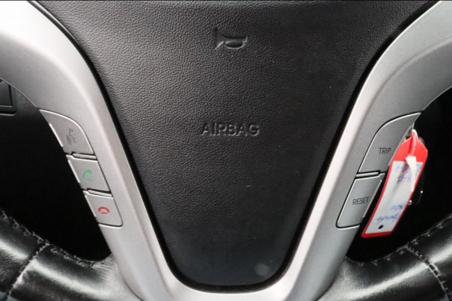 Hyundai ix20 1.4i Go! Camera Navigatie Airco