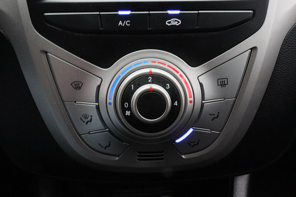 Hyundai ix20 1.4i Go! Camera Navigatie Airco
