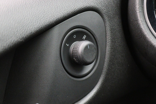 Opel ADAM 1.0 Turbo Jam Favourite Two-Tone, Airco, Cruise, Apple Carplay, Elektrische Ramen, 16''