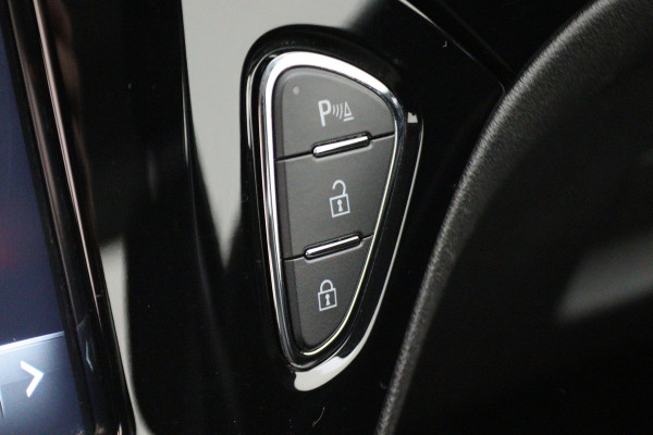Opel ADAM 1.0 Turbo Jam Favourite Two-Tone, Airco, Cruise, Apple Carplay, Elektrische Ramen, 16''