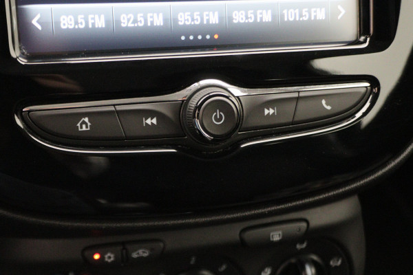 Opel ADAM 1.0 Turbo Jam Favourite Two-Tone, Airco, Cruise, Apple Carplay, Elektrische Ramen, 16''