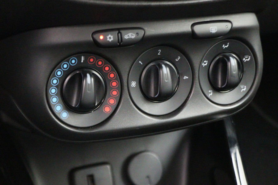 Opel ADAM 1.0 Turbo Jam Favourite Two-Tone, Airco, Cruise, Apple Carplay, Elektrische Ramen, 16''