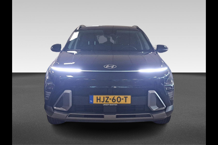 Hyundai Kona 1.6 GDI HEV Comfort Smart Incl. Apple Carplay & Android Auto | Achteruitrijcamera | Navigatie Hyundai Kona 1.6 GDI HEV Comfort Smart Incl. Apple Carplay & Android Auto | Achteruitrijcamera | Navigatie