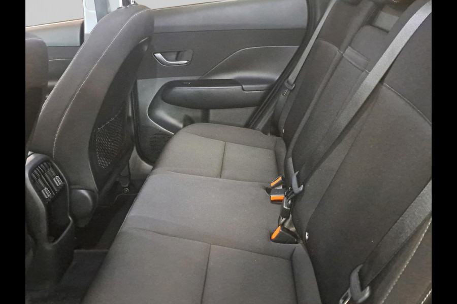 Hyundai Kona 1.6 GDI HEV Comfort Smart Incl. Apple Carplay & Android Auto | Achteruitrijcamera | Navigatie Hyundai Kona 1.6 GDI HEV Comfort Smart Incl. Apple Carplay & Android Auto | Achteruitrijcamera | Navigatie