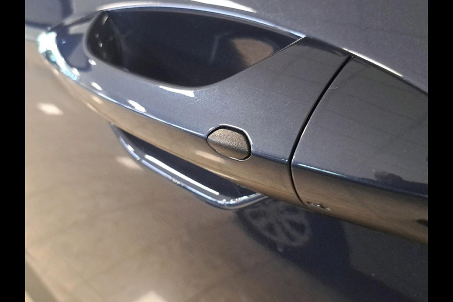 Hyundai Kona 1.6 GDI HEV Comfort Smart Incl. Apple Carplay & Android Auto | Achteruitrijcamera | Navigatie Hyundai Kona 1.6 GDI HEV Comfort Smart Incl. Apple Carplay & Android Auto | Achteruitrijcamera | Navigatie