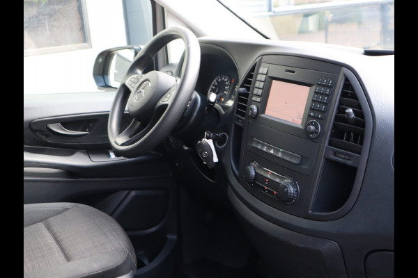 Mercedes-Benz Vito 114 CDI Automaat Euro 6 Lang L2 - Imperiaal - Trekhaak - Camera Mercedes-Benz Vito 114 CDI Automaat Euro 6 Lang L2 - Imperiaal - Trekhaak - Camera