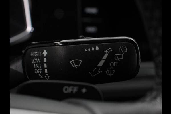 Volkswagen Polo 1.0 TSI Automaat Style Volkswagen Polo 1.0 TSI DSG Style | Navigatie | Climate Control | Adaptive Cruise Control | Camera | Lane Assist | LED Matrix | DAB | Parkeer sensoren | App Connect