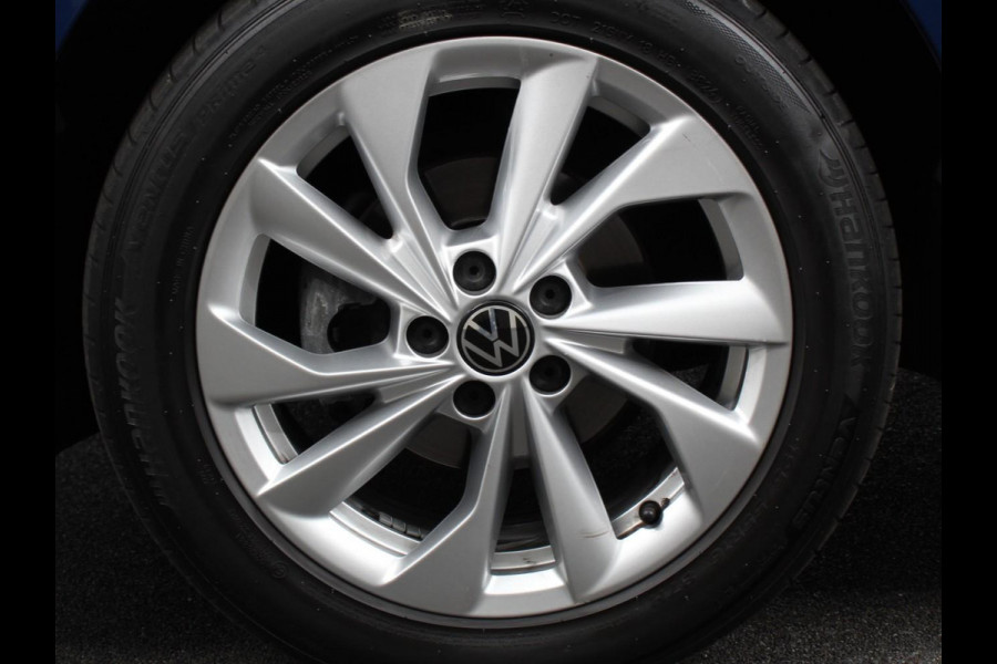 Volkswagen Polo 1.0 TSI Automaat Style Volkswagen Polo 1.0 TSI DSG Style | Navigatie | Climate Control | Adaptive Cruise Control | Camera | Lane Assist | LED Matrix | DAB | Parkeer sensoren | App Connect