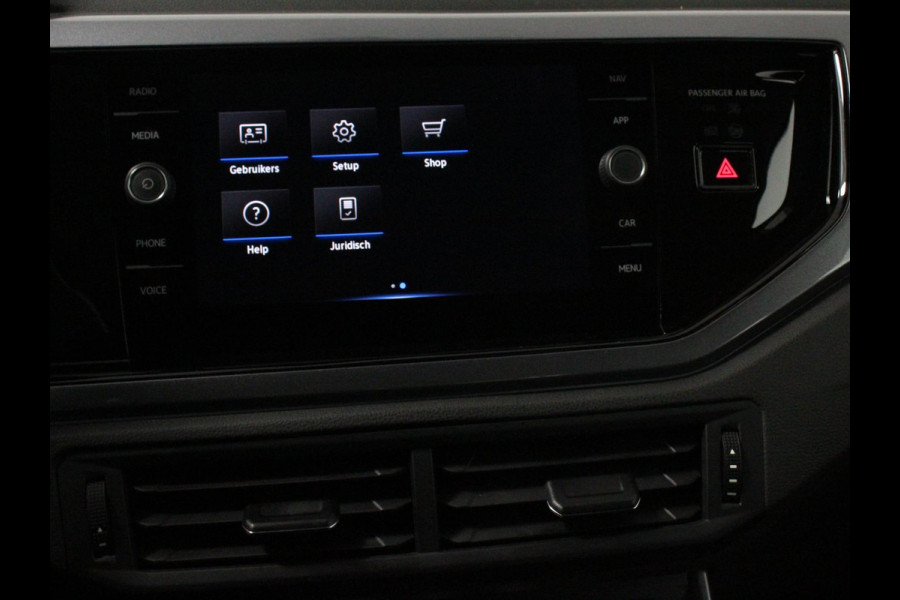 Volkswagen Polo 1.0 TSI Automaat Style Volkswagen Polo 1.0 TSI DSG Style | Navigatie | Climate Control | Adaptive Cruise Control | Camera | Lane Assist | LED Matrix | DAB | Parkeer sensoren | App Connect